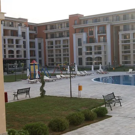 Fort Beach شقة
